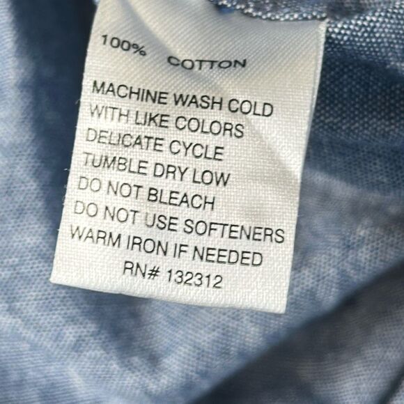 Howler Bros. Chambray Shirt Large Blue Cactus Tropical All over Print Cowboy - Picture 9 of 9